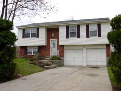 1409 Forester Dr, Cincinnati, OH 45240 photo 1