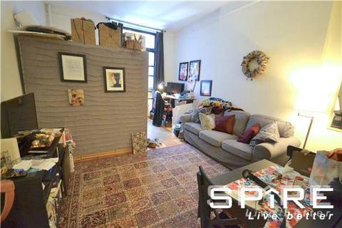 4540 Clearview Ave, Cincinnati, OH 45205 photo 3