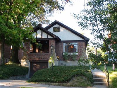3310 De Forest Dr, Cincinnati, OH 45209 photo 1
