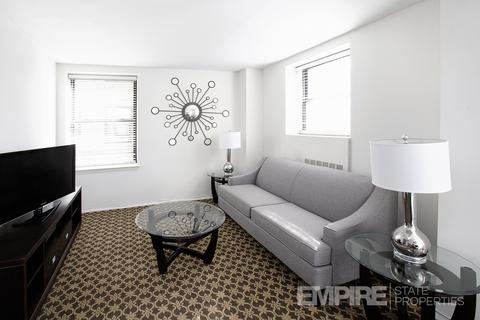 2847 Robert Ave, Cincinnati, OH 45211 photo 2
