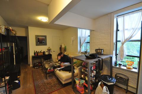 3315 Perkins Ave, Cincinnati, OH 45229 photo 1