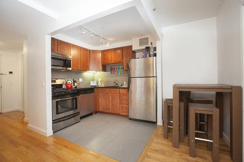 3653 Clarion Ave, Cincinnati, OH 45207 photo 4
