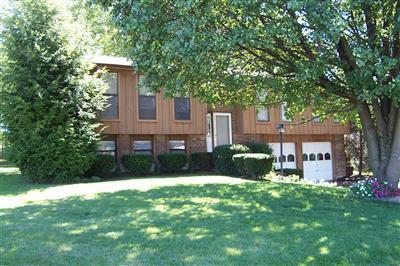 1430 Calgery Dr, Cincinnati, OH 45255 photo 3