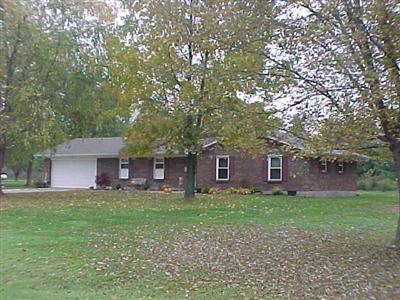 18 Beechpoint Dr, Oxford, OH 45056 photo 2