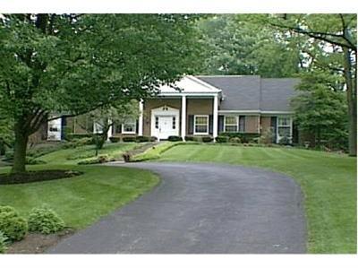 8320 Crestdale Ct, Cincinnati, OH 45236 photo 3