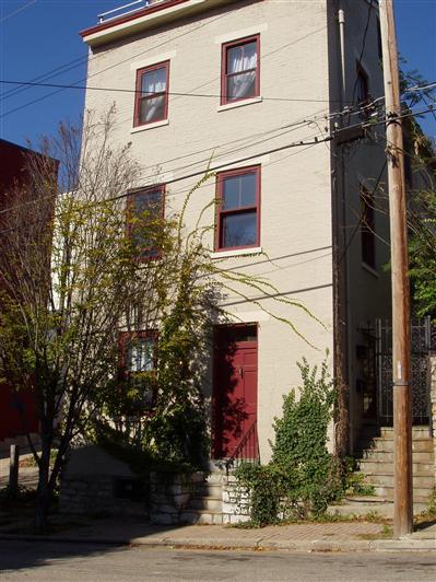 312 Milton St, Cincinnati, OH 45202 photo 3
