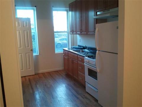 3924 Standish Ave, Cincinnati, OH 45213 photo 1