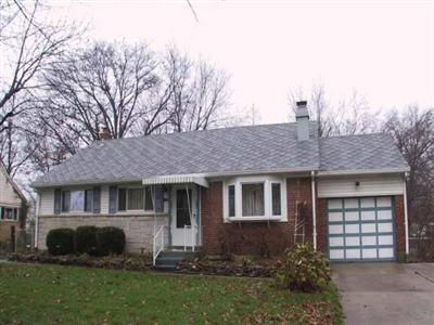 986 Hollytree Dr, Cincinnati, OH 45231 photo 1