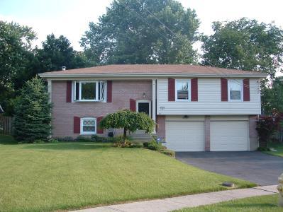 1929 Creswell Dr, Cincinnati, OH 45240 photo 1