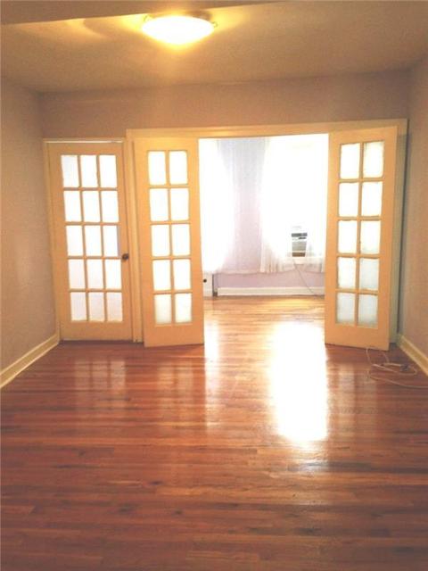 1213 Bates Ave, Cincinnati, OH 45225 photo 2