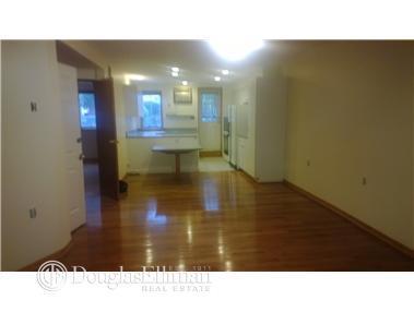 290 Caldwell Dr, Cincinnati, OH 45216 photo 1
