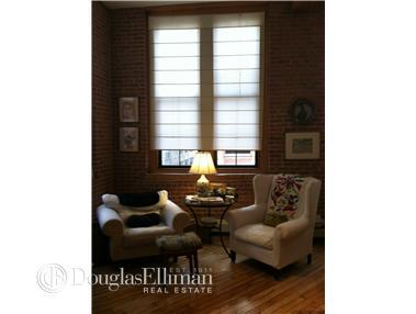 2203 Loth St, Cincinnati, OH 45219 photo 4