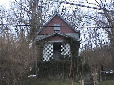 2136 Baltimore Ave, Cincinnati, OH 45225 photo 1