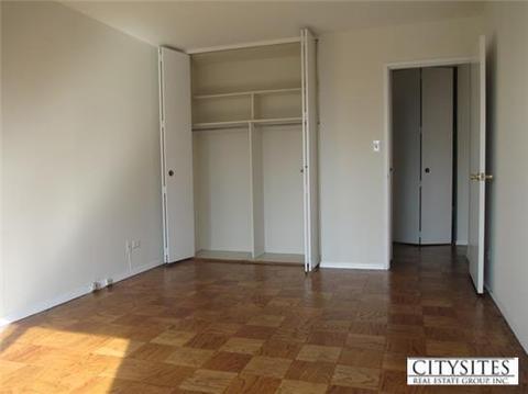 5448 Fox Rd, Cincinnati, OH 45239 photo 5