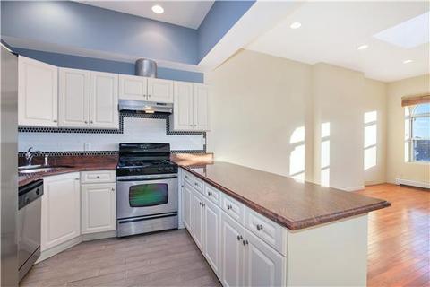 1647 First Ave, Cincinnati, OH 45205 photo 2