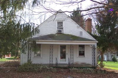 203 Walnut St, Spring Valley, OH 45370 photo 3