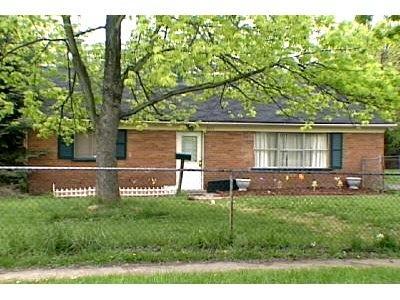 8672 Neptune Dr, Cincinnati, OH 45231 photo 2