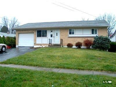 9209 Comstock Dr, Cincinnati, OH 45231 photo 3