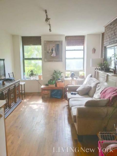 4025 Cherry St, Cincinnati, OH 45223 photo 2