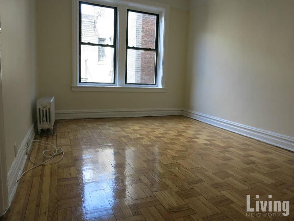  1130 Lane St, Hamilton, OH 45011 photo 2