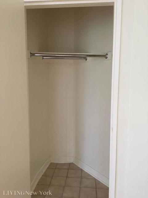 996 Hamlin Dr, Maineville, OH 45039 photo 1