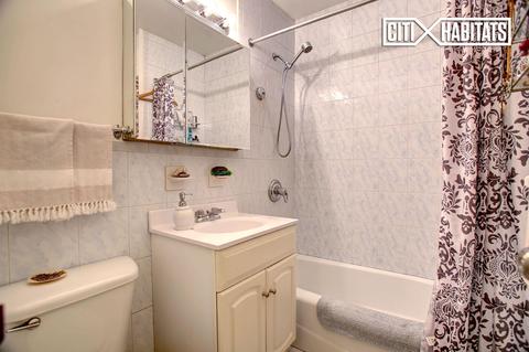 2897 Marshall Ave, Cincinnati, OH 45219 photo 8