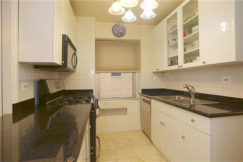 414 Locust St, Lockland, OH 45215 photo 7