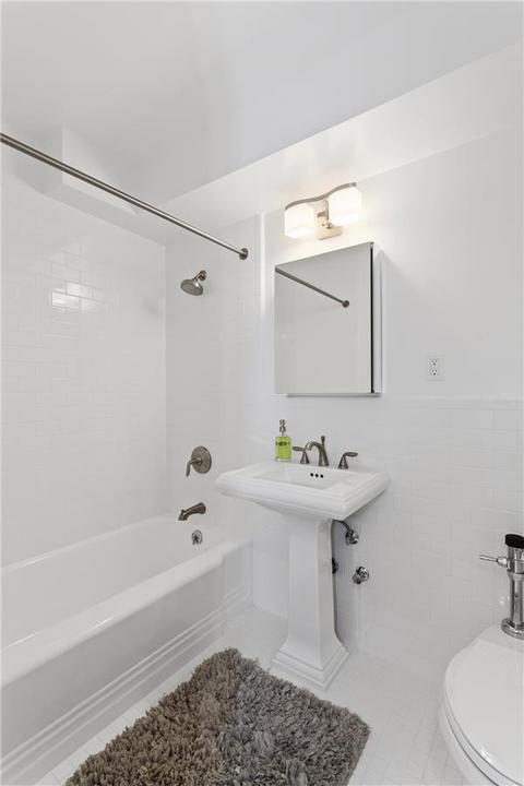 1104 Fuller St, Cincinnati, OH 45202 photo 9