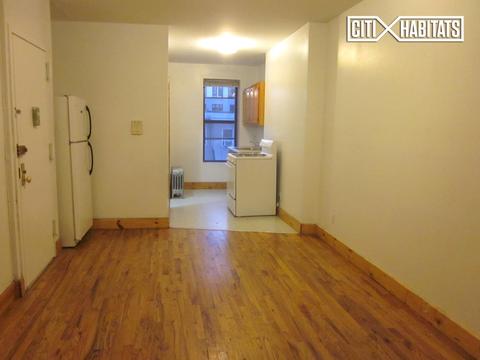 2856 Robert Ave, Cincinnati, OH 45211 photo 1