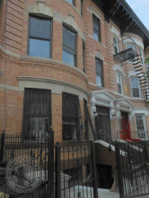 644 Chateau Dr, Cincinnati, OH 45244 photo 4