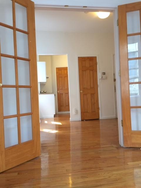 823 Dorgene Ln, Cincinnati, OH 45244 photo 8