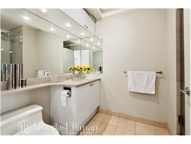 1115 Egan Ct, Cincinnati, OH 45229 photo 14