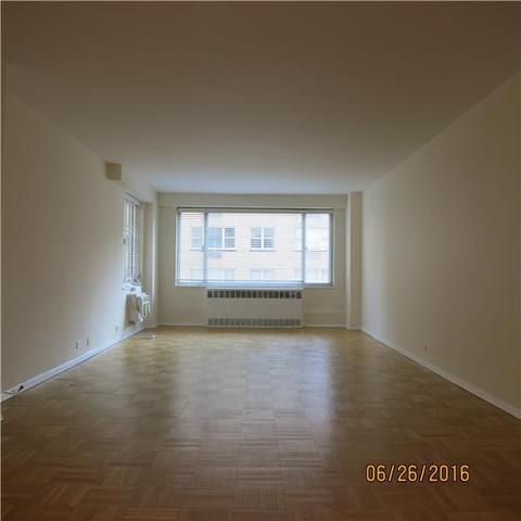 320 Glenroy Ave, Cincinnati, OH 45238 photo 5