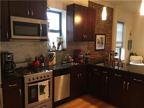 637 Prospect Pl, Cincinnati, OH 45229 photo 2