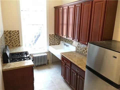 1929 Losantiville Rd, Cincinnati, OH 45237 photo 6