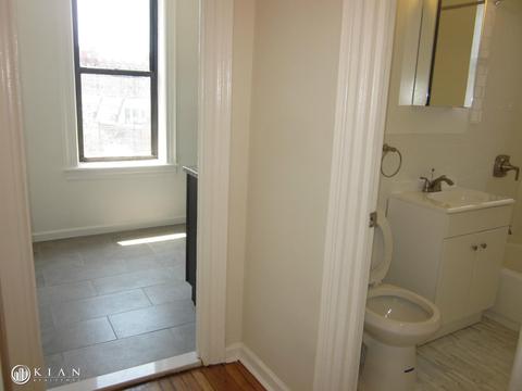 3191 Mchenry Ave, Cincinnati, OH 45211 photo 10