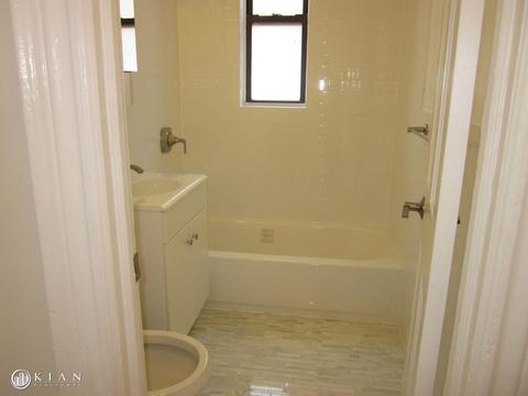 3191 Mchenry Ave, Cincinnati, OH 45211 photo 8