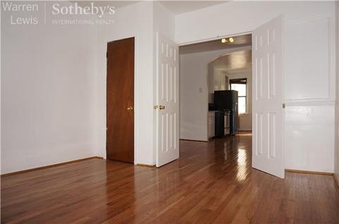2756 Bentley Ct, Cincinnati, OH 45244 photo 6