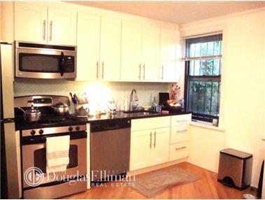 3813 Monets Ln, Evendale, OH 45241 photo 8