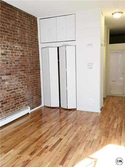 714 Miles Ln, Cincinnati, OH 45245 photo 2