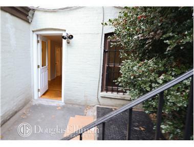 3464 Craig Ave, Cincinnati, OH 45211 photo 4
