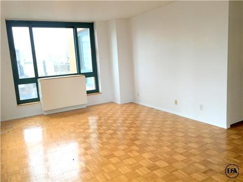 1606 Braintree Dr, Cincinnati, OH 45255 photo 7