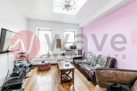 3961 Glencross Ave, Cincinnati, OH 45217 photo 7