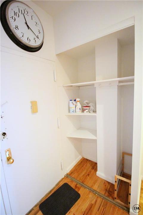 9130 Neil Dr, Cincinnati, OH 45231 photo 7