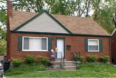 9130 Neil Dr, Cincinnati, OH 45231 photo 3