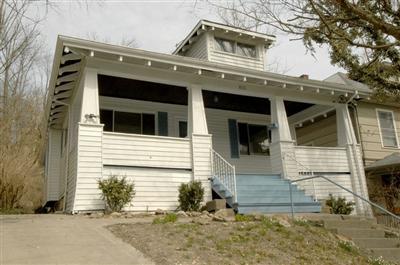 180 Woolper Ave, Cincinnati, OH 45220 photo 2