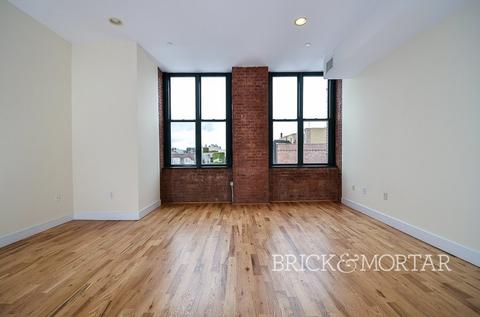 998 Burton Ave, Cincinnati, OH 45229 photo 2