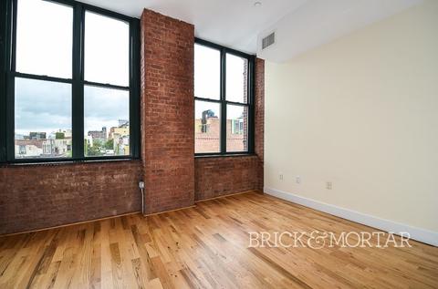 998 Burton Ave, Cincinnati, OH 45229 photo 4