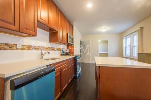 7805 Blome Rd, Cincinnati, OH 45243 photo 2