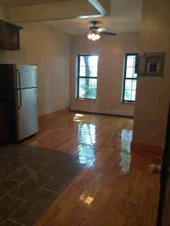 993 Crisfield Dr, Cincinnati, OH 45245 photo 5